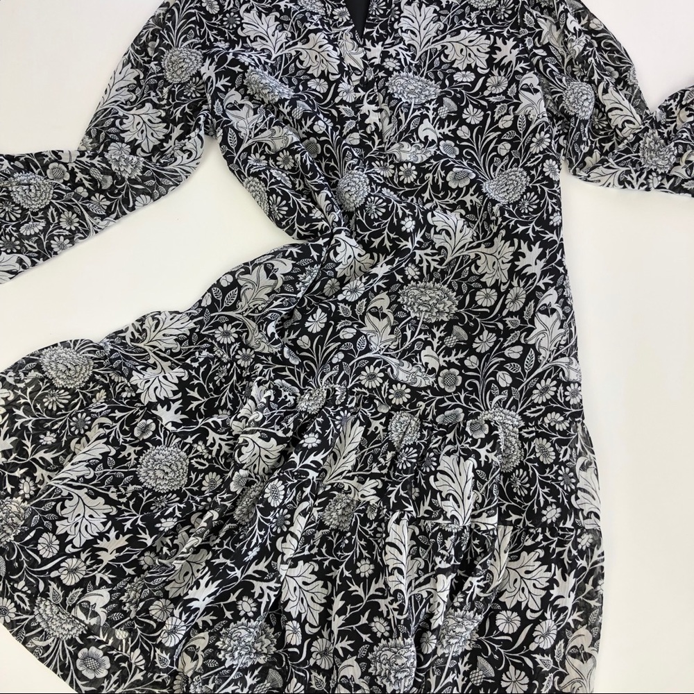 Rose & Olive Dress Size M